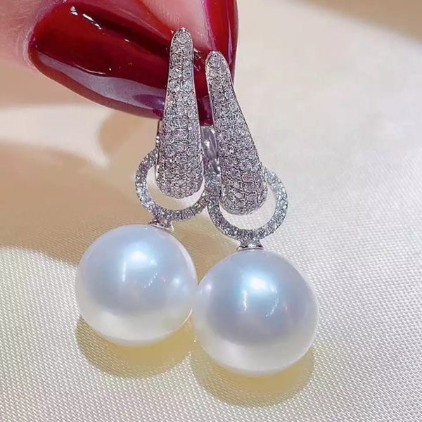 Pearl Drop Earrings